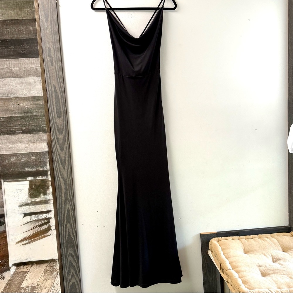 Elegant Black Evening Gown
